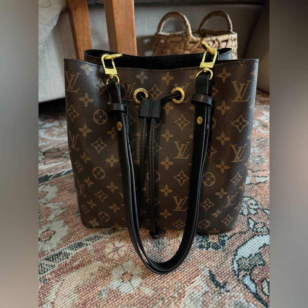 LV Dupe Bucket Bag 🤎🖤